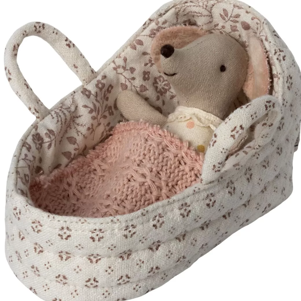 Maileg Stuffed Animals>Mouse-Sized Carry Cot